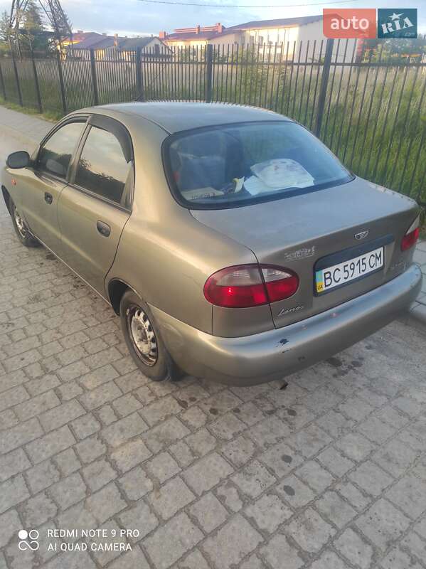 Седан Daewoo Lanos 2003 в Винниках