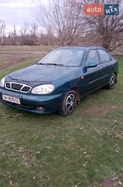 Седан Daewoo Lanos 1998 в 