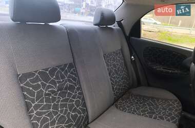 Седан Daewoo Lanos 2003 в 
