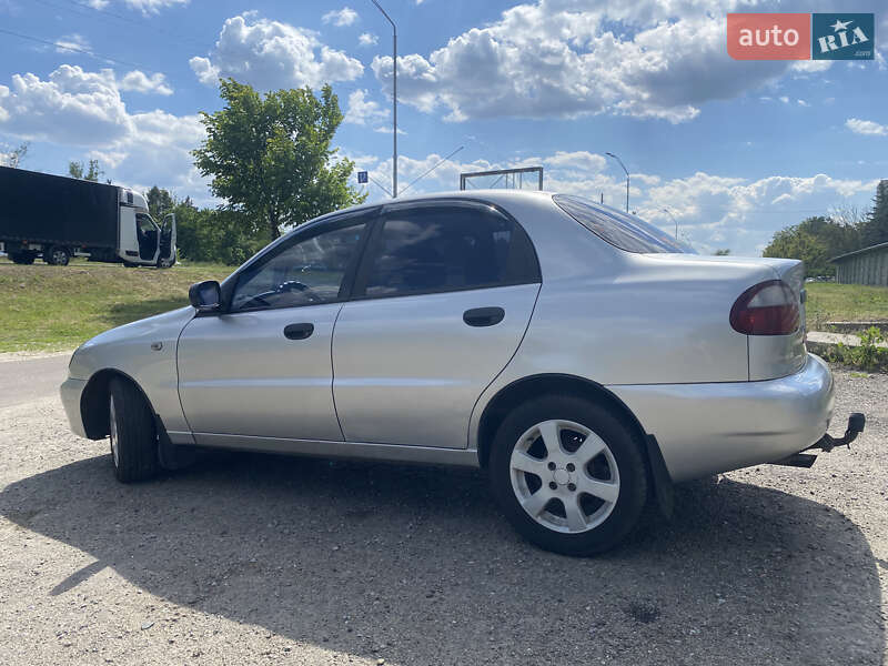 Седан Daewoo Lanos 2004 в Киеве фото 2 Седан Daewoo Lanos 2004 в Киеве