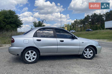 Седан Daewoo Lanos 2004 в 