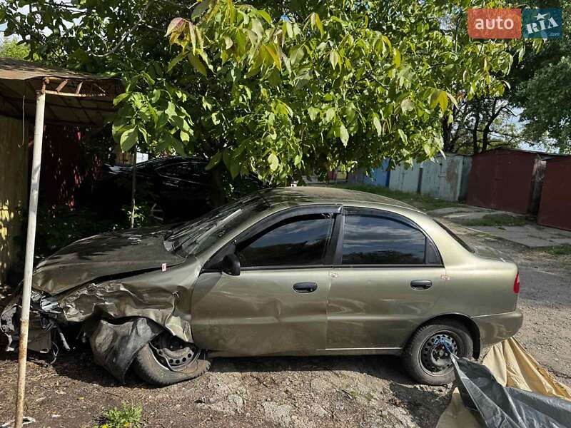 Daewoo Lanos 2004