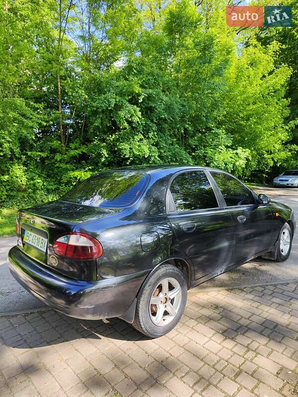 Седан Daewoo Lanos 2008 в Жидачові