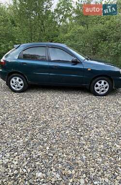 Хэтчбек Daewoo Lanos 1998 в 