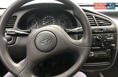 Седан Daewoo Lanos 2005 в Львові