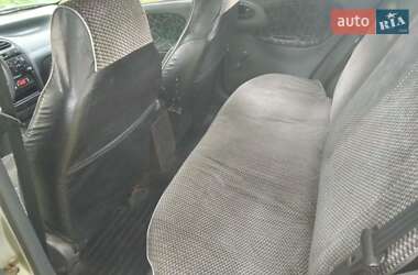Седан Daewoo Lanos 2004 в 