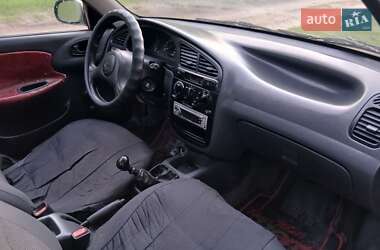 Седан Daewoo Lanos 2001 в 