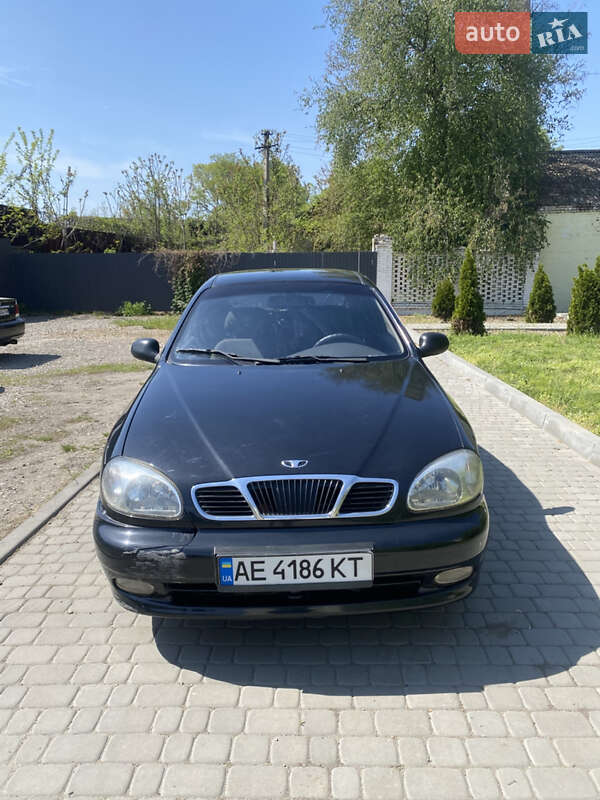 Хэтчбек Daewoo Lanos 2001 в 
