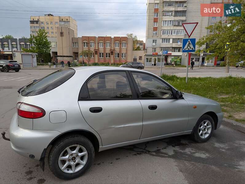 Хэтчбек Daewoo Lanos 2004 в Львове