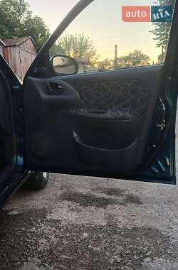 Седан Daewoo Lanos 2003 в Ивано-Франковске