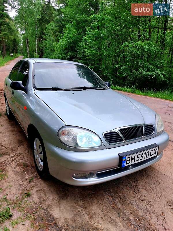 Седан Daewoo Lanos 2006 в Тростянце