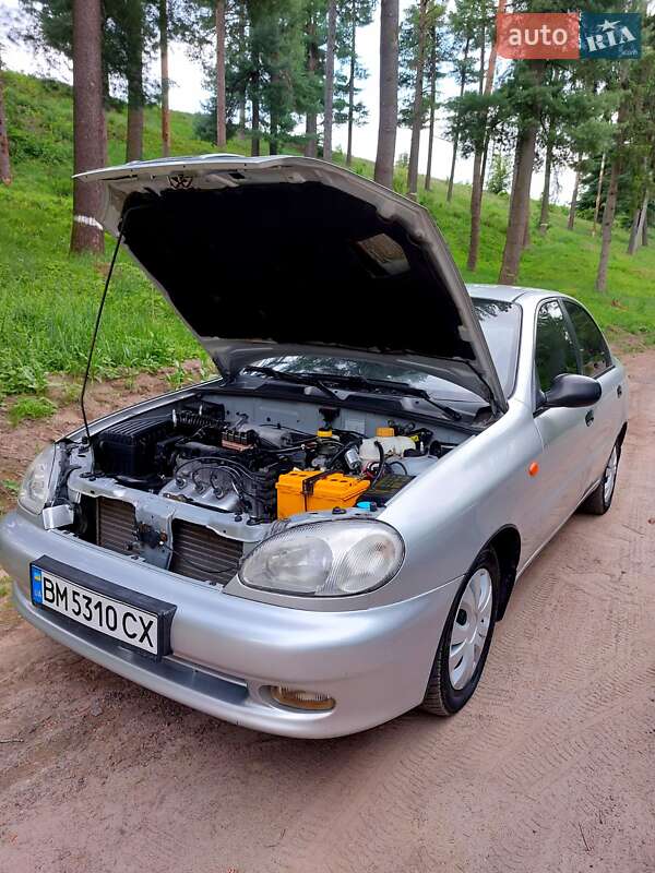 Седан Daewoo Lanos 2006 в Тростянце