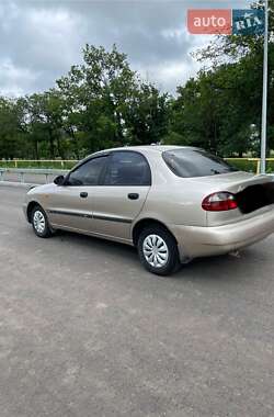Седан Daewoo Lanos 2004 в 