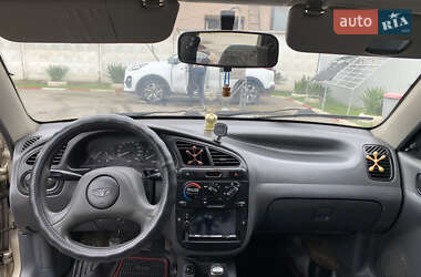 Седан Daewoo Lanos 2004 в 