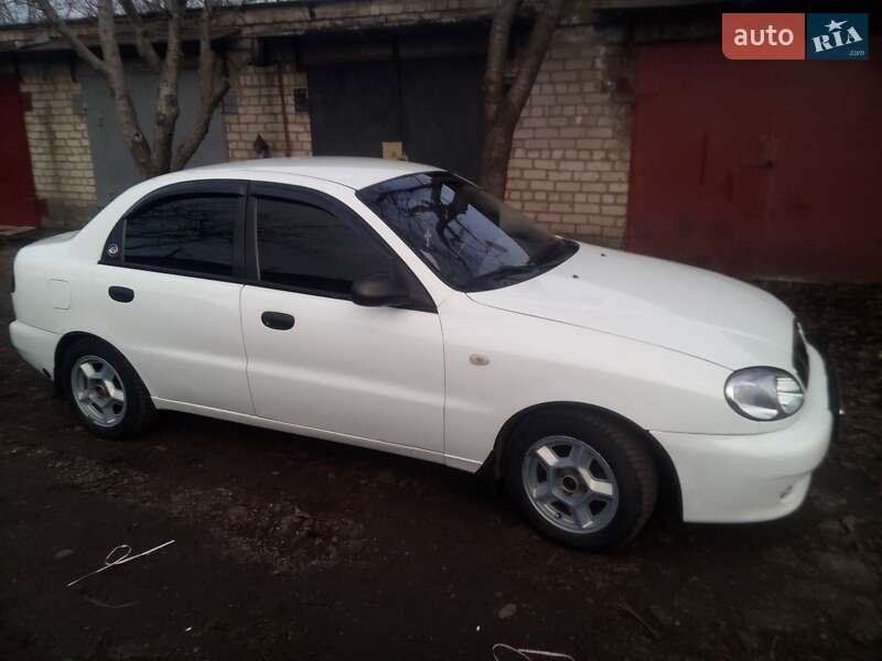 Daewoo Lanos 2004