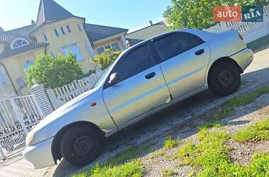 Седан Daewoo Lanos 2005 в Чернівцях