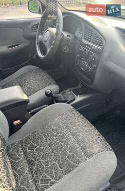 Седан Daewoo Lanos 2004 в 