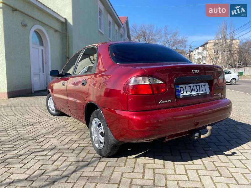 Седан Daewoo Lanos 2003 в Миколаєві