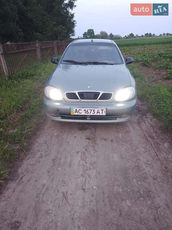 Седан Daewoo Lanos 2008 в 