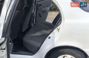 Седан Daewoo Lanos 2011 в 
