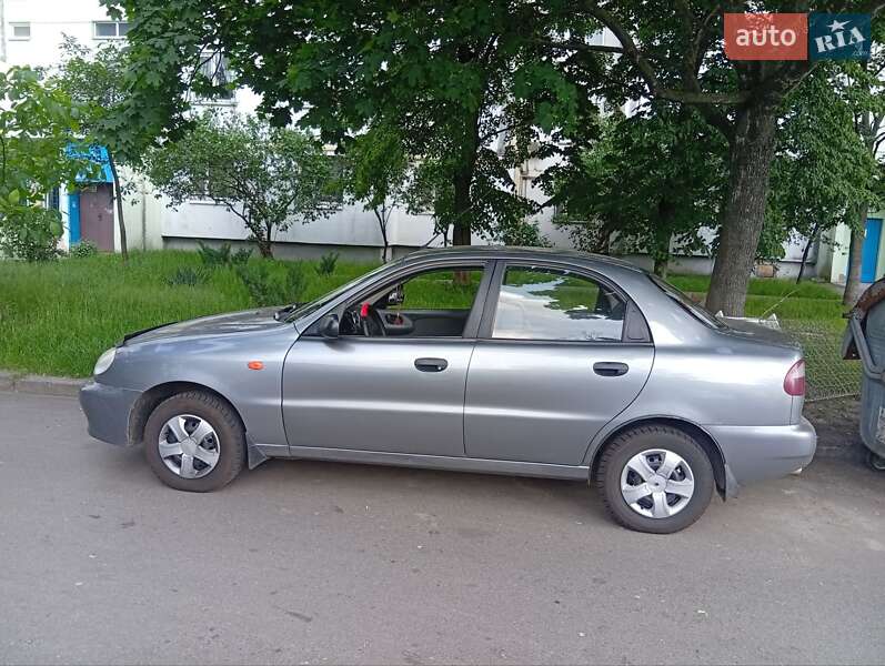 Седан Daewoo Lanos 2007 в Киеве