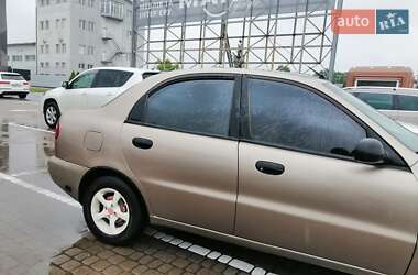 Седан Daewoo Lanos 2008 в 