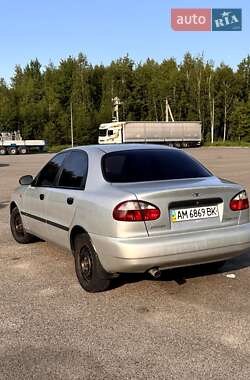 Седан Daewoo Lanos 2004 в 