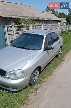 Седан Daewoo Lanos 2004 в 