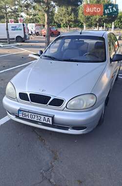 Седан Daewoo Lanos 2004 в Одессе