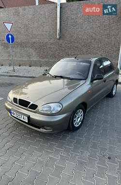 Седан Daewoo Lanos 2003 в 