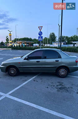 Седан Daewoo Lanos 2003 в 