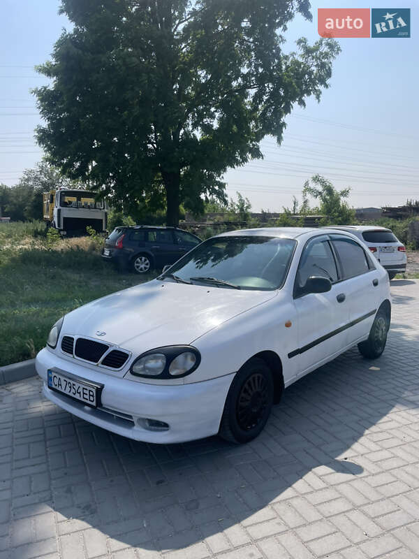 Хэтчбек Daewoo Lanos 1999 в Черкассах