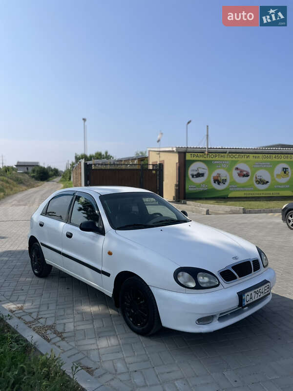 Хэтчбек Daewoo Lanos 1999 в Черкассах