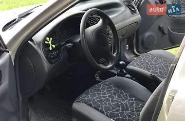 Седан Daewoo Lanos 2004 в 