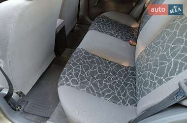 Седан Daewoo Lanos 2004 в 