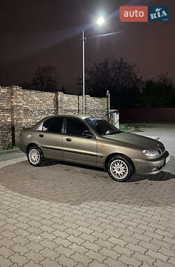 Седан Daewoo Lanos 2003 в 