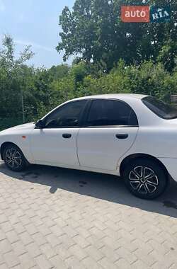 Седан Daewoo Lanos 2004 в 