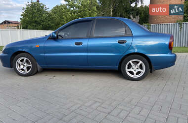 Седан Daewoo Lanos 2012 в 