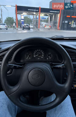 Седан Daewoo Lanos 2009 в 