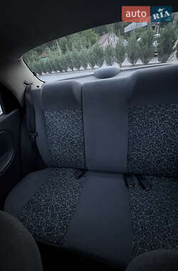 Седан Daewoo Lanos 2009 в 