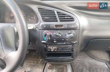 Седан Daewoo Lanos 2003 в 