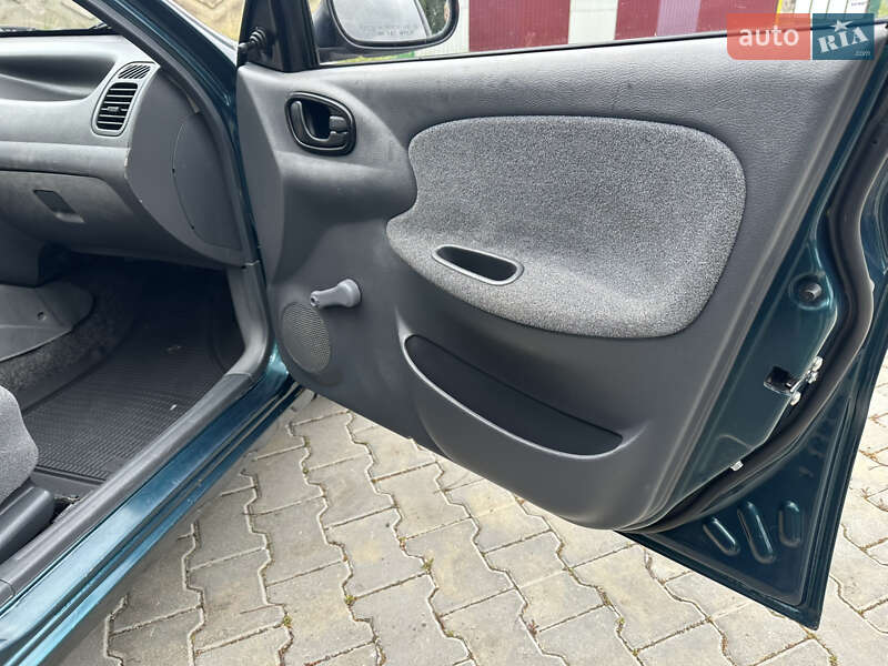Седан Daewoo Lanos 2007 в Стрию
