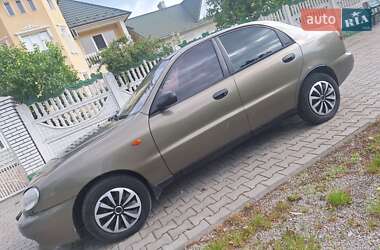 Седан Daewoo Lanos 2004 в 