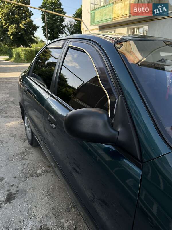 Daewoo Lanos 2002
