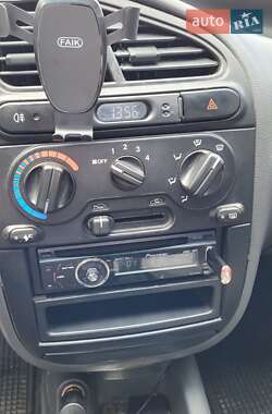 Седан Daewoo Lanos 2006 в 