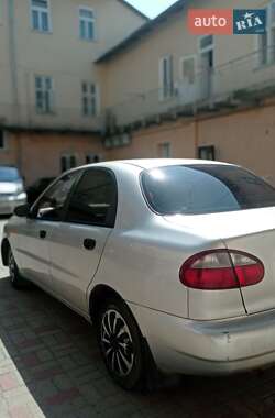 Седан Daewoo Lanos 2003 в Тернополі