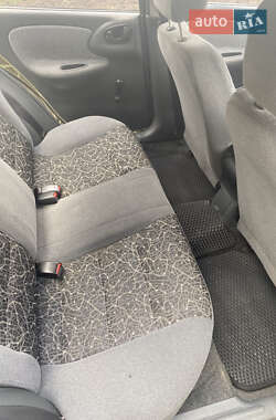 Седан Daewoo Lanos 2004 в 