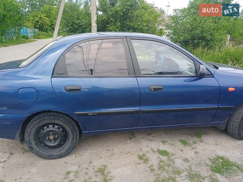 Седан Daewoo Lanos 2010 в Шполе