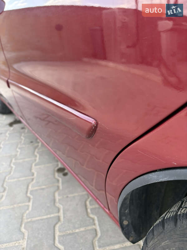 Хэтчбек Daewoo Lanos 2008 в Снигиревке