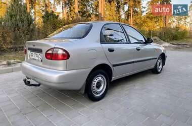 Седан Daewoo Lanos 2004 в 